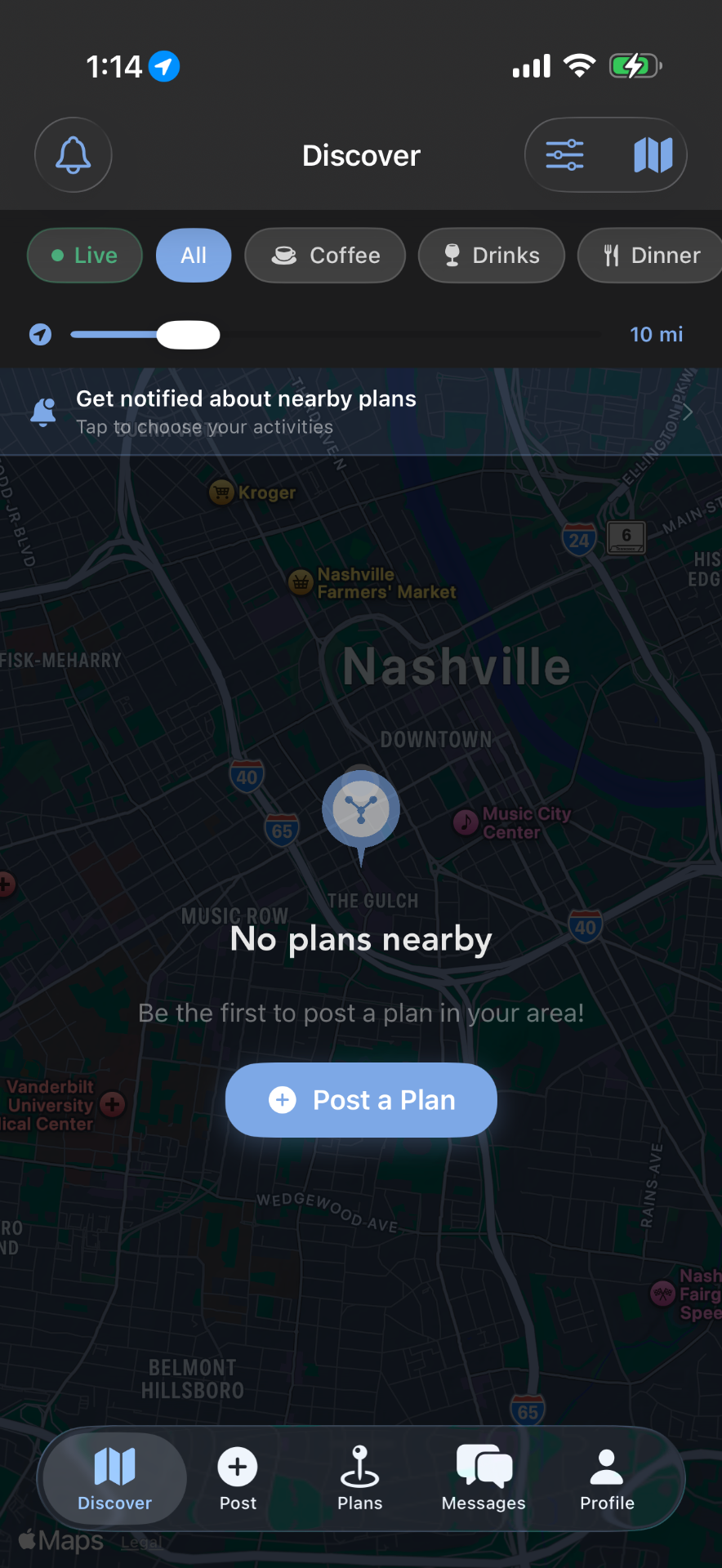 Spontly Discover screen showing nearby plans on a map